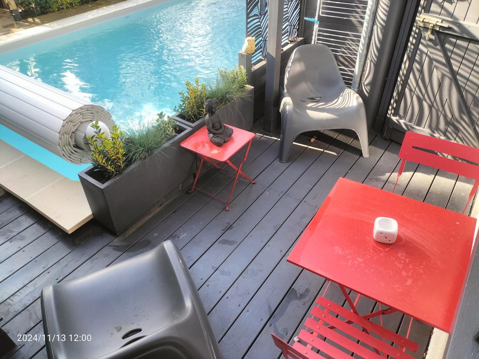 Au Bord Du Vieux Moulin Apartment Mérignac Exterior photo